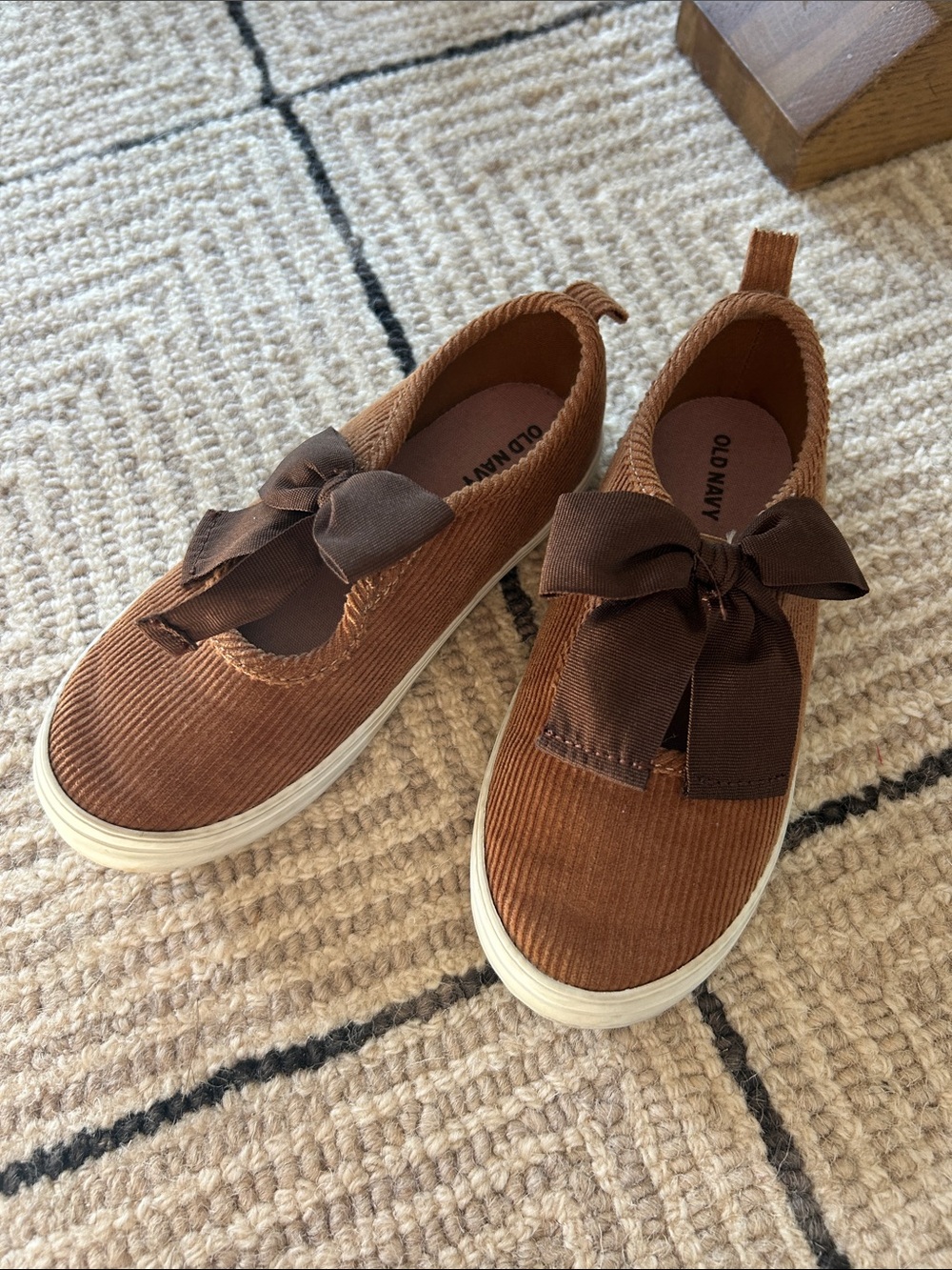 Old Navy Brown Corduroy Girls' Slip-On Sneakers with Bow Accent